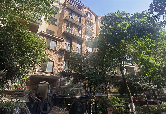 藍(lán)田御景灣8套住房和3套營(yíng)業(yè)房第一次拍賣